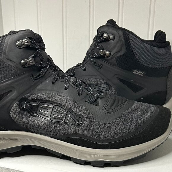 KEEN Womens Terradora Black Hiking Boots Size 10 - Picture 2 of 10